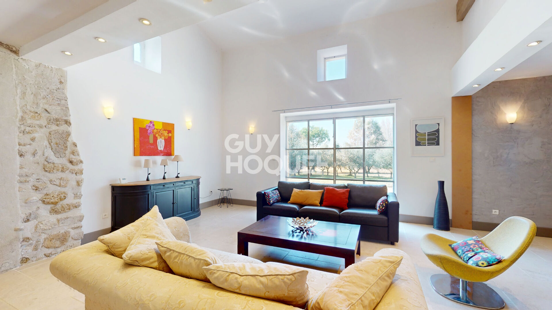 Demeure d'exception en pierres à Montoison (26)