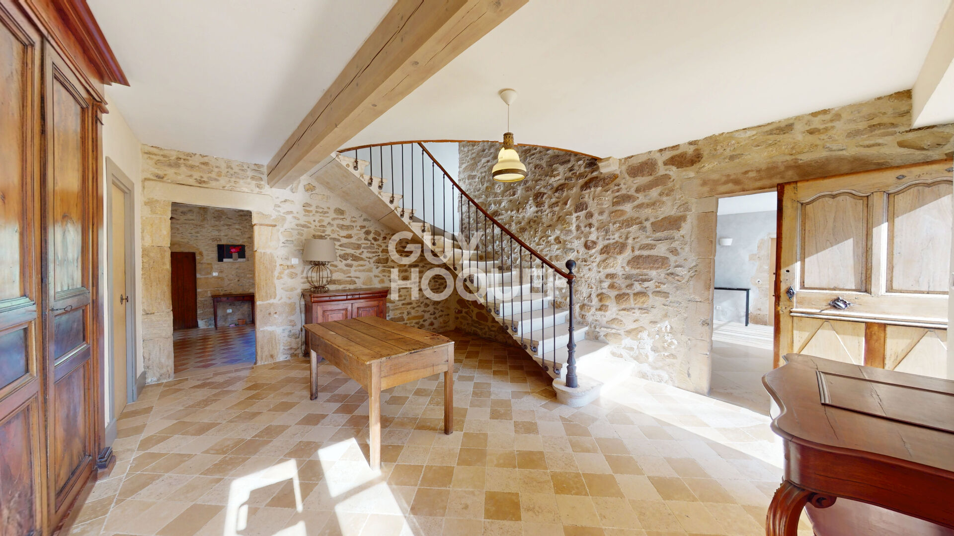 Demeure d'exception en pierres à Montoison (26)