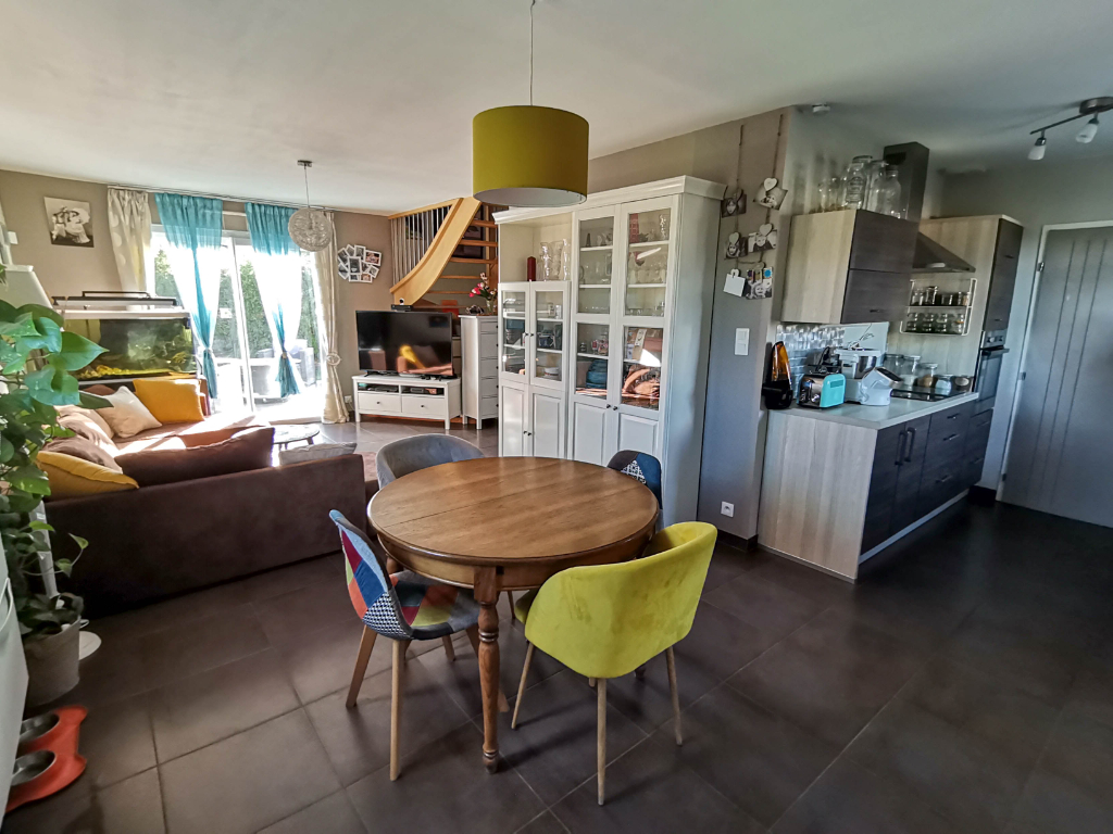 Maison 5 pieces dans lotissement à PLOUASNE