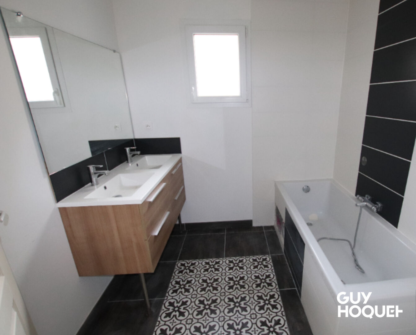 Maison Treffieux 6 pièce(s)