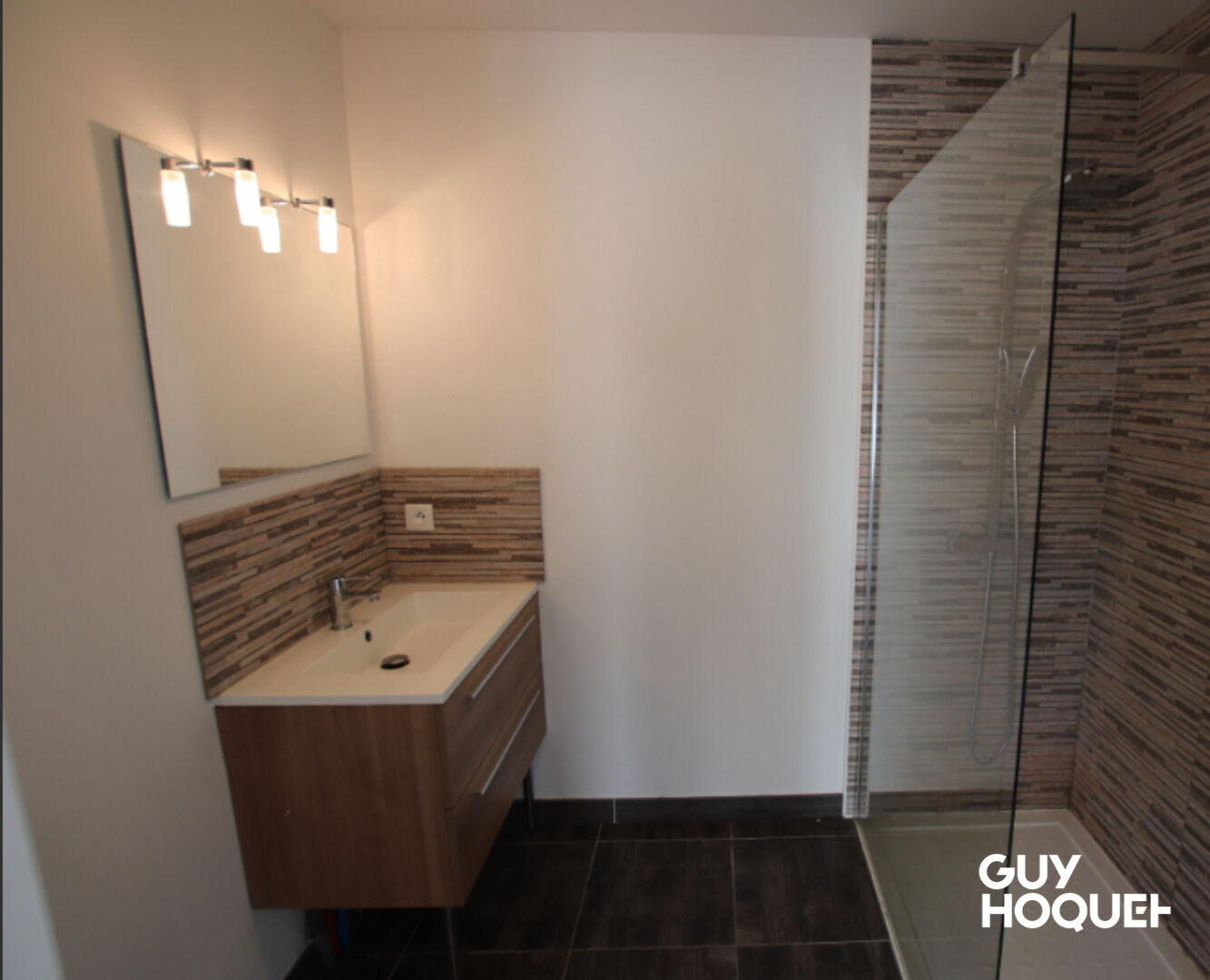 Maison Treffieux 6 pièce(s)