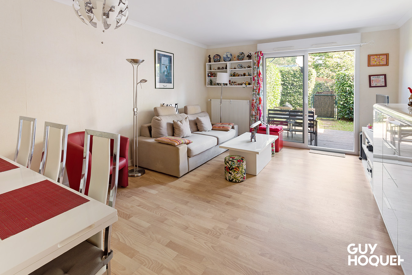 EXCLUSIVITE GUY HOQUET !