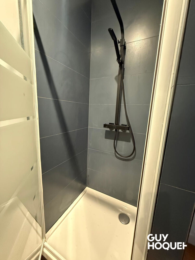 SAINT-NAZAIRE : maison T7 (102 m²) à louer