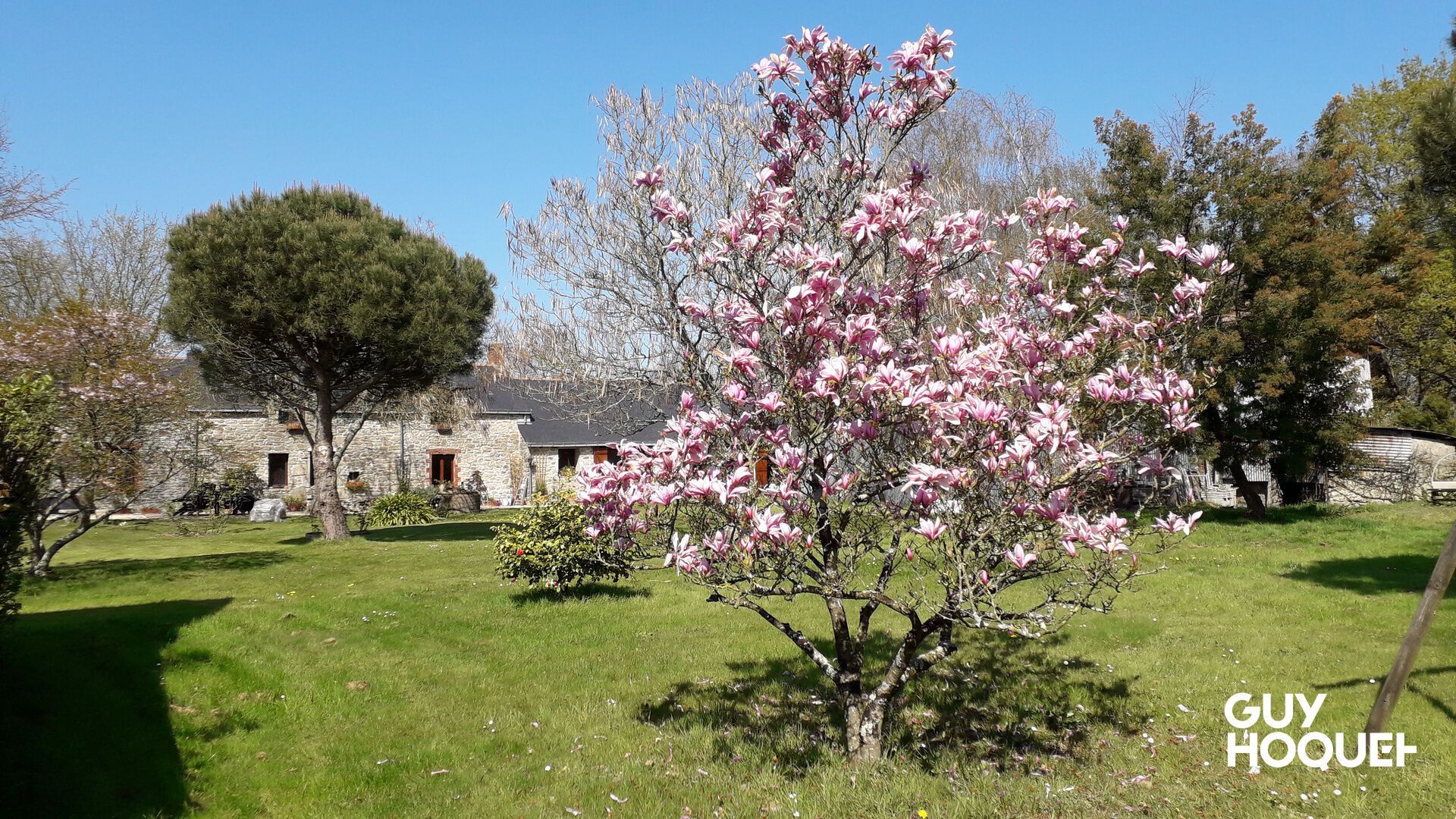 Longère en pierre de 245m² à SAUTRON
