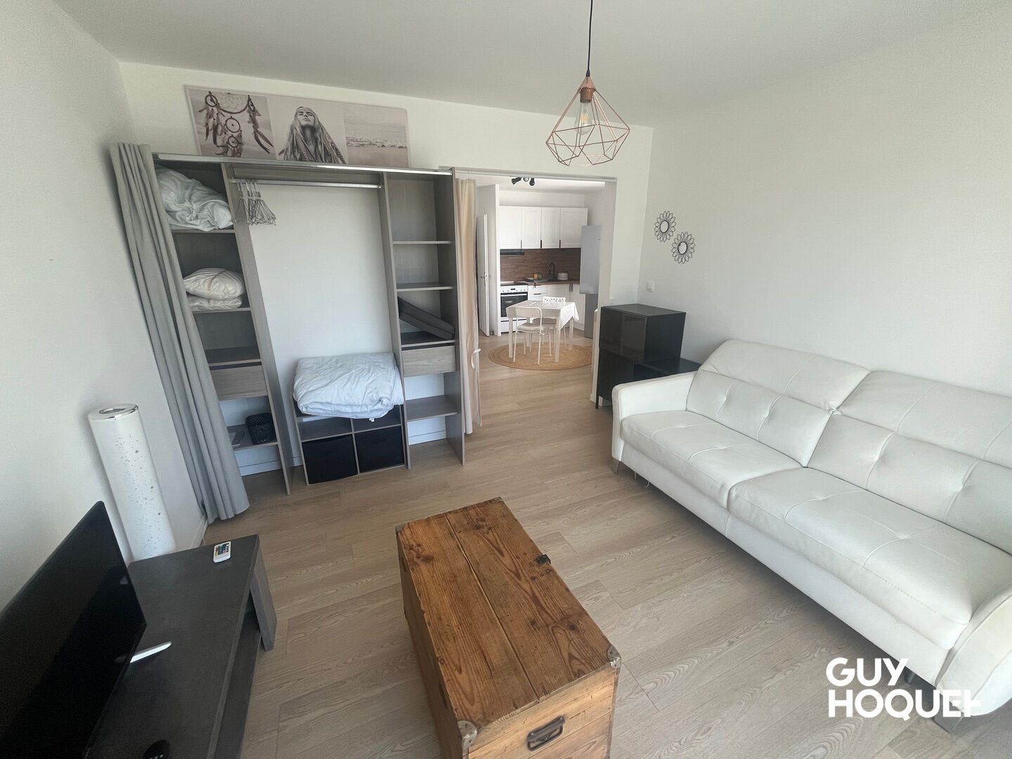 Appartement T1 meublé à louer au centre-ville de La Chapelle-sur-Erdre - Exclusivité Guy Hoquet