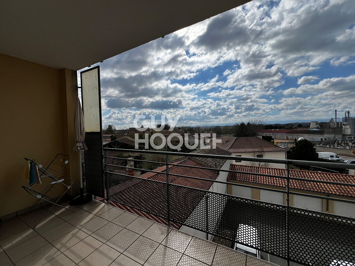 À vendre à BALBIGNY (42510), appartement 3 pièces de 69m².