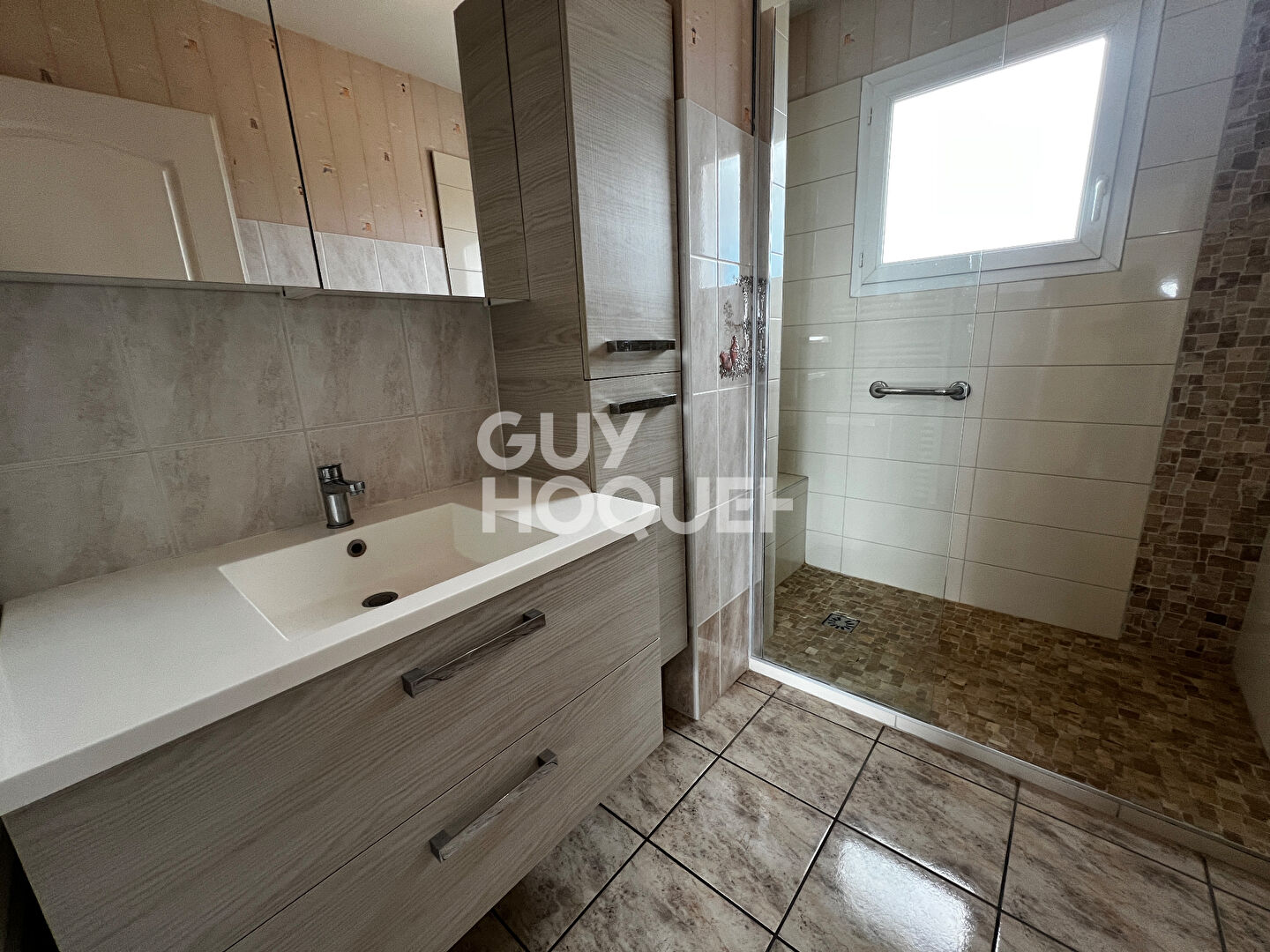 À vendre à BALBIGNY (42510), appartement 3 pièces de 69m².