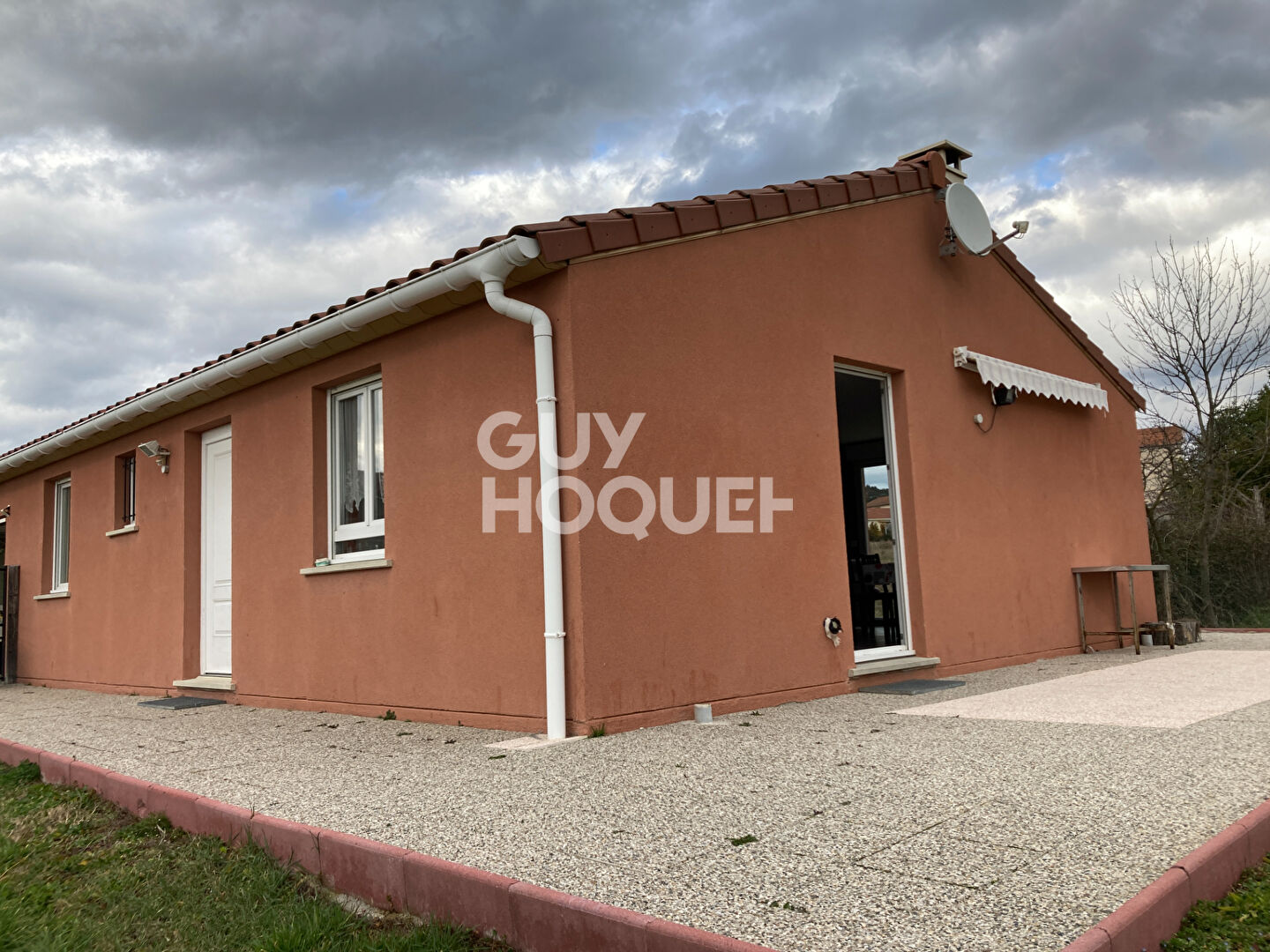 Vente d'une maison plain-pied à ROZIER EN DONZY