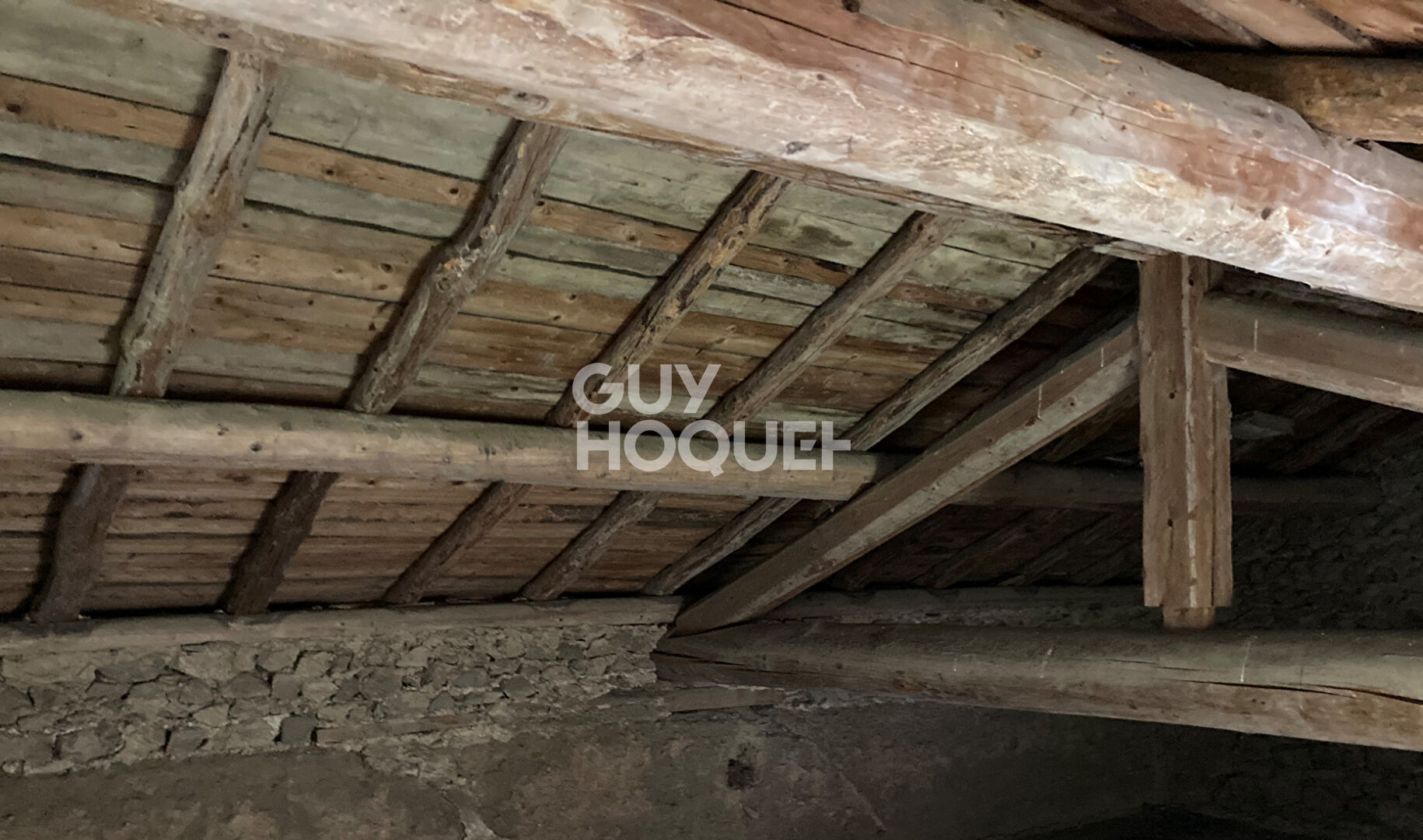 ST JUST EN BAS : maison T6 (130 m²) à vendre