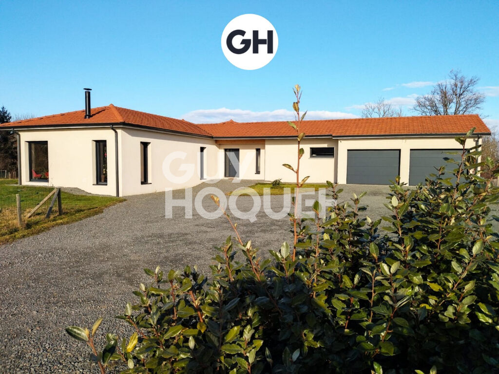 Maison d'architecte sur grand terrain