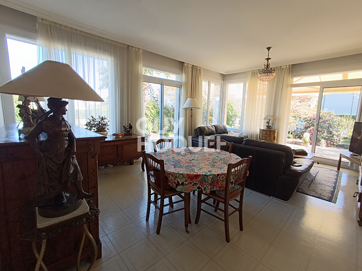 Maison T5 (171 m²) à vendre à FEURS