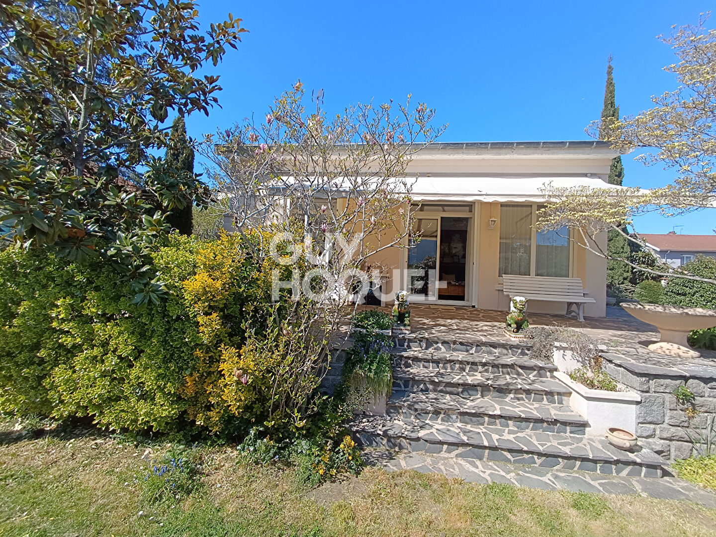 Maison T5 (171 m²) à vendre à FEURS