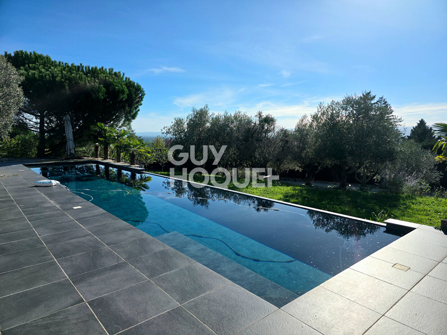 Belle Propriété sur la commune de SALVIZINET