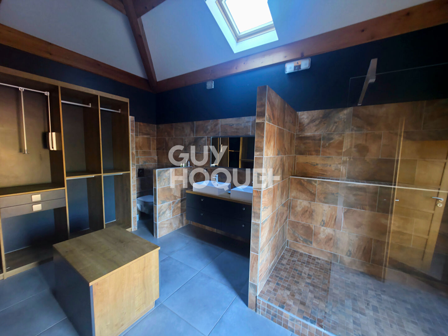 Belle Propriété sur la commune de SALVIZINET