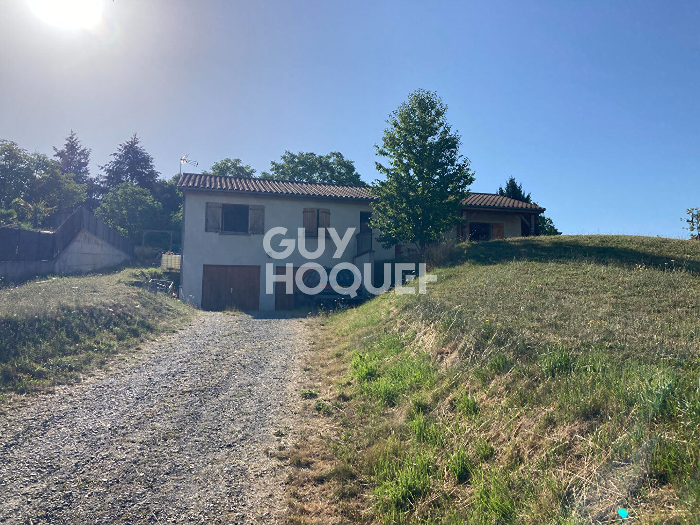 VENTE d'une maison (120 m²) à ESSERTINES EN DONZY