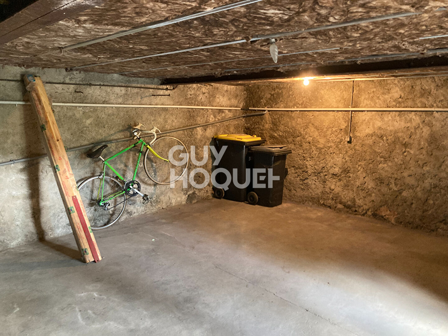 Maison rénovée avec cour - Proche Boën-sur-Lignon