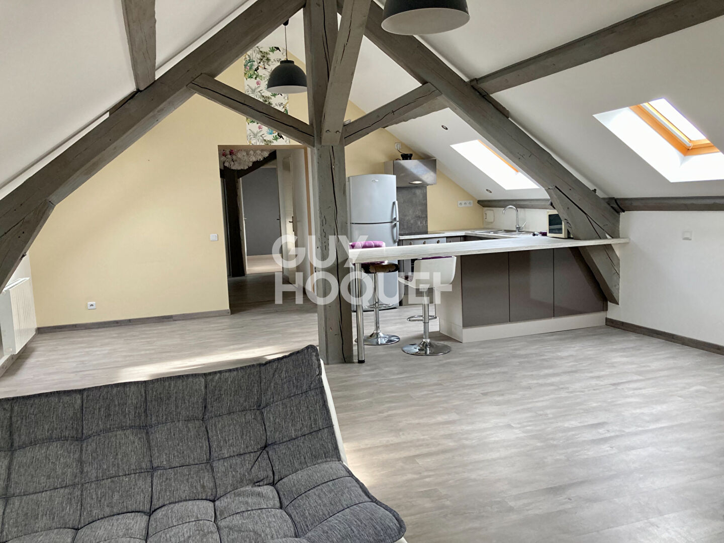 VENTE : appartement T3 de 68 m²  à MONTBRISON