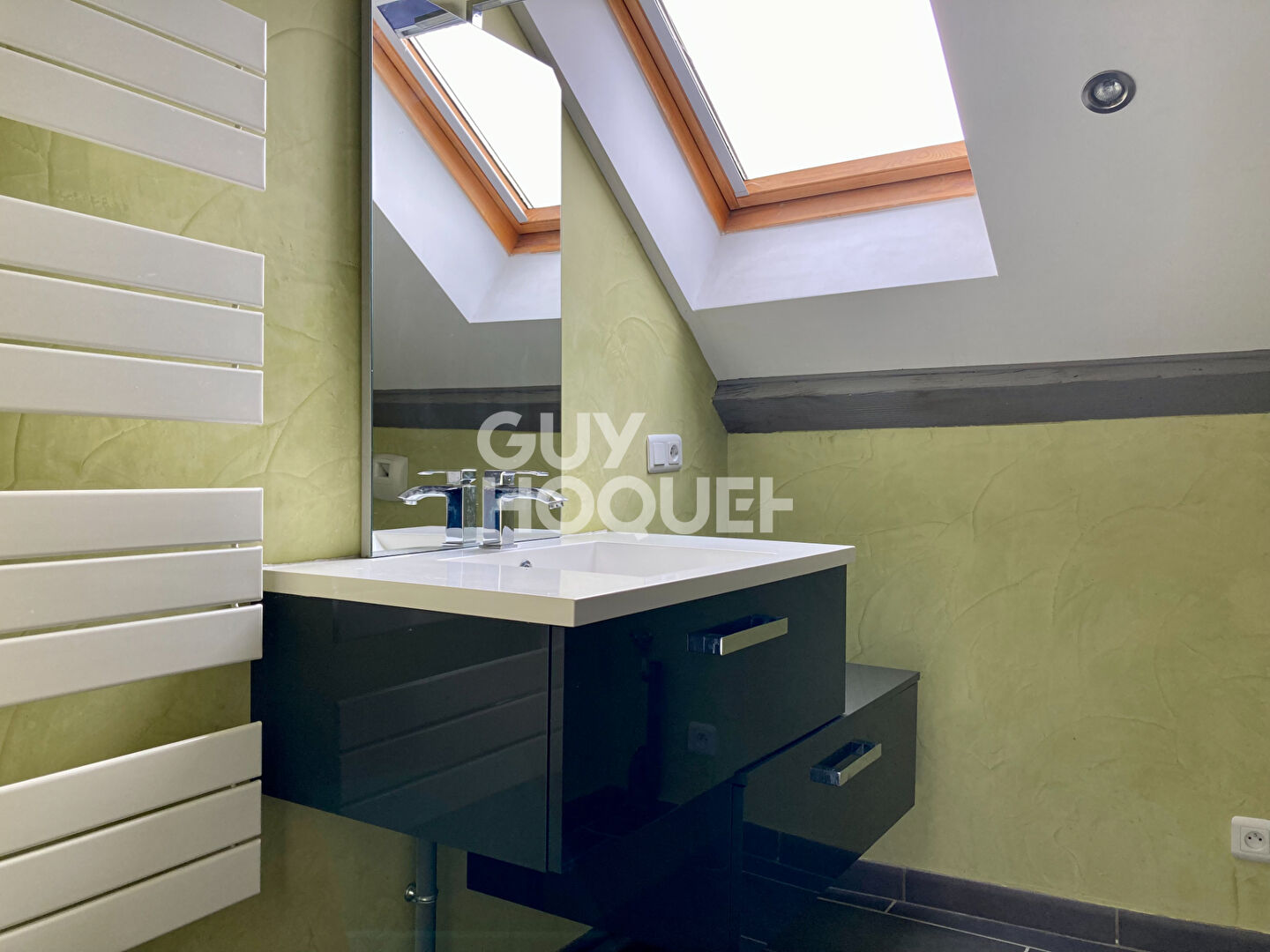 VENTE : appartement T3 de 68 m²  à MONTBRISON