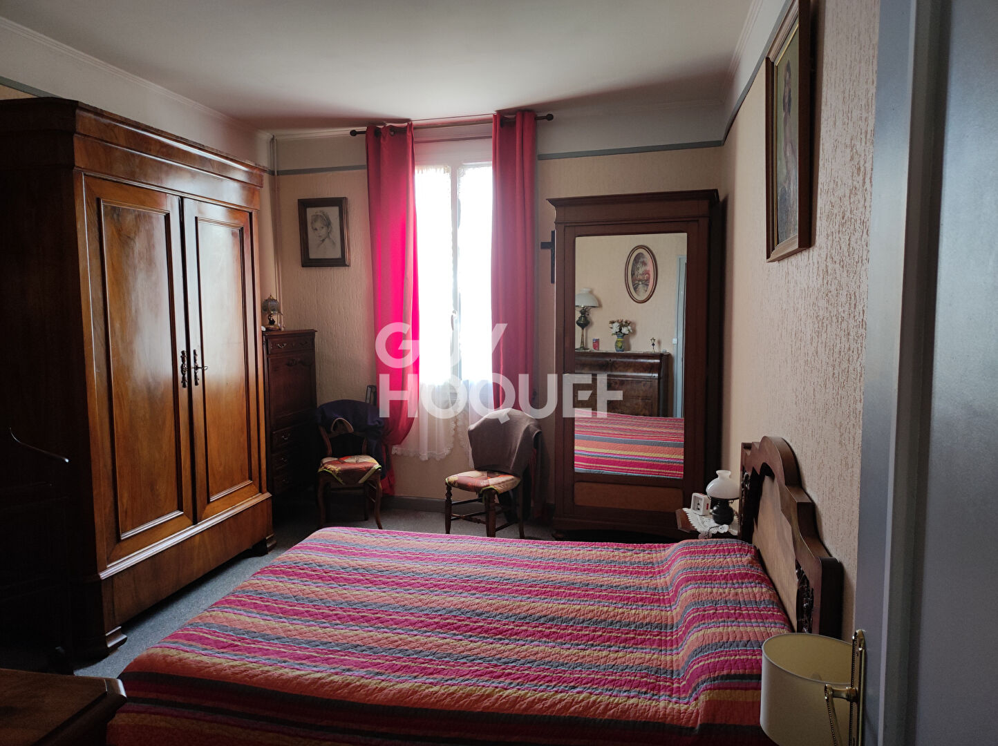 Leigneux - Spacieuse maison de village 222 m² avec cour intérieure