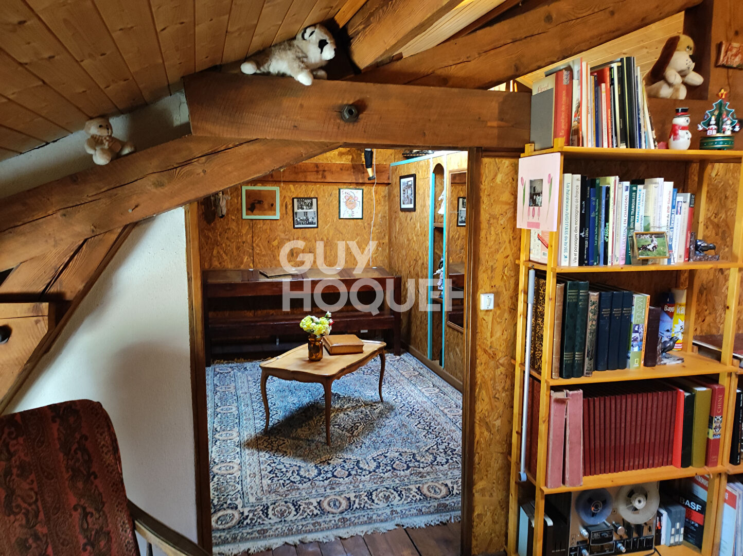 Leigneux - Spacieuse maison de village 222 m² avec cour intérieure