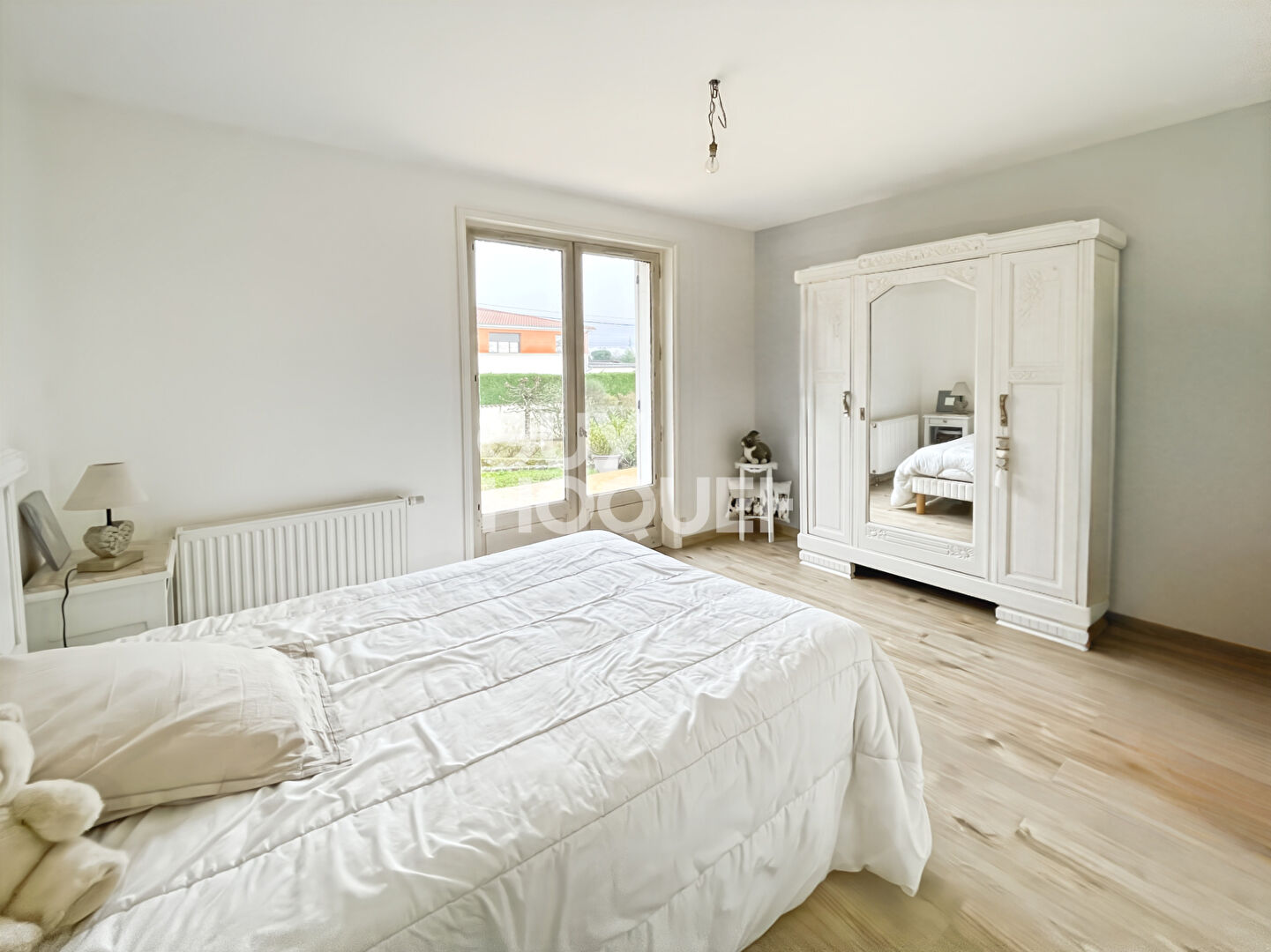 Maison traditionnelle à Feurs, Fort potentiel et beaux volumes