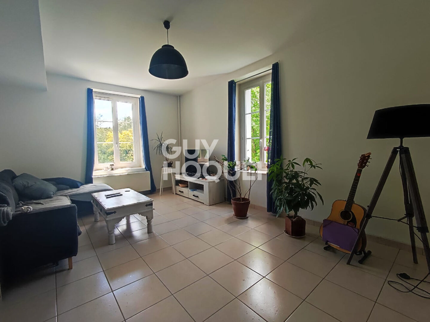 MONTBRISON : appartement 4 pièces à vendre