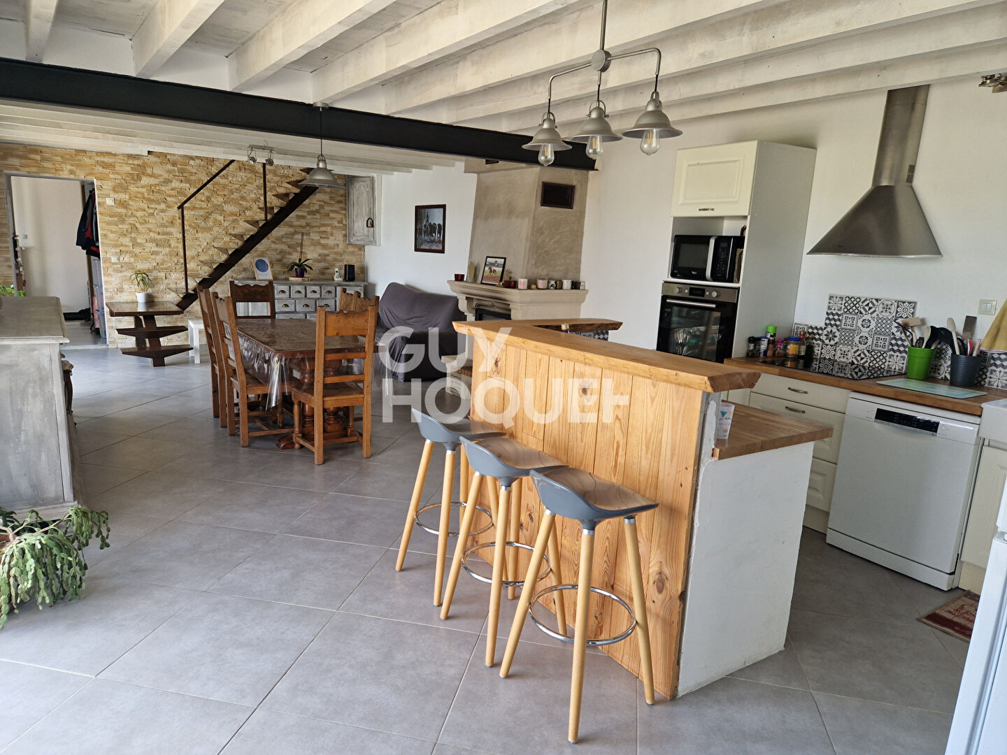 Belle propriété située à CEZAY de 138m²