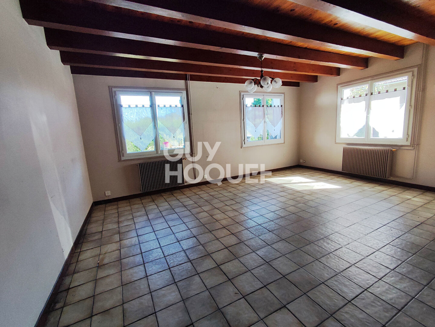 Maison Mornand En Forez 6 pièce(s) 162 m2