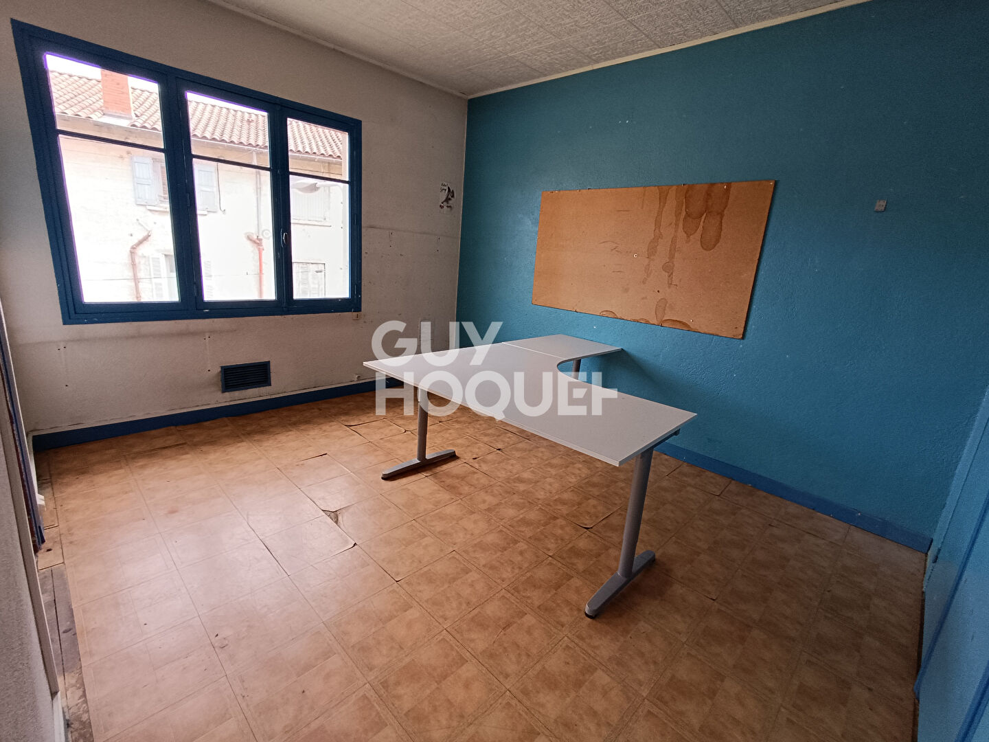 Bâtiment à rénover de 265m² à Boën sur Lignon