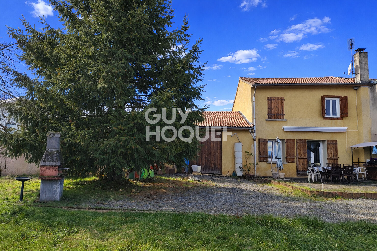 Belle villa située à BOEN