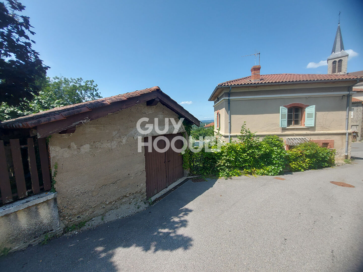 SAINT CYR LES VIGNES : maison T4 (75 m²) à vendre