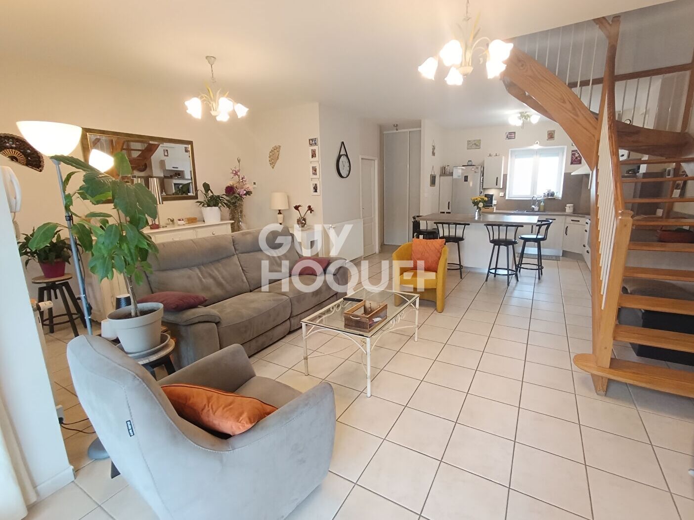 Maison Savigneux 5 pièce(s) 129 m2