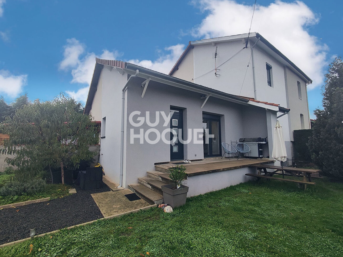 Maison Saint Romain Le Puy