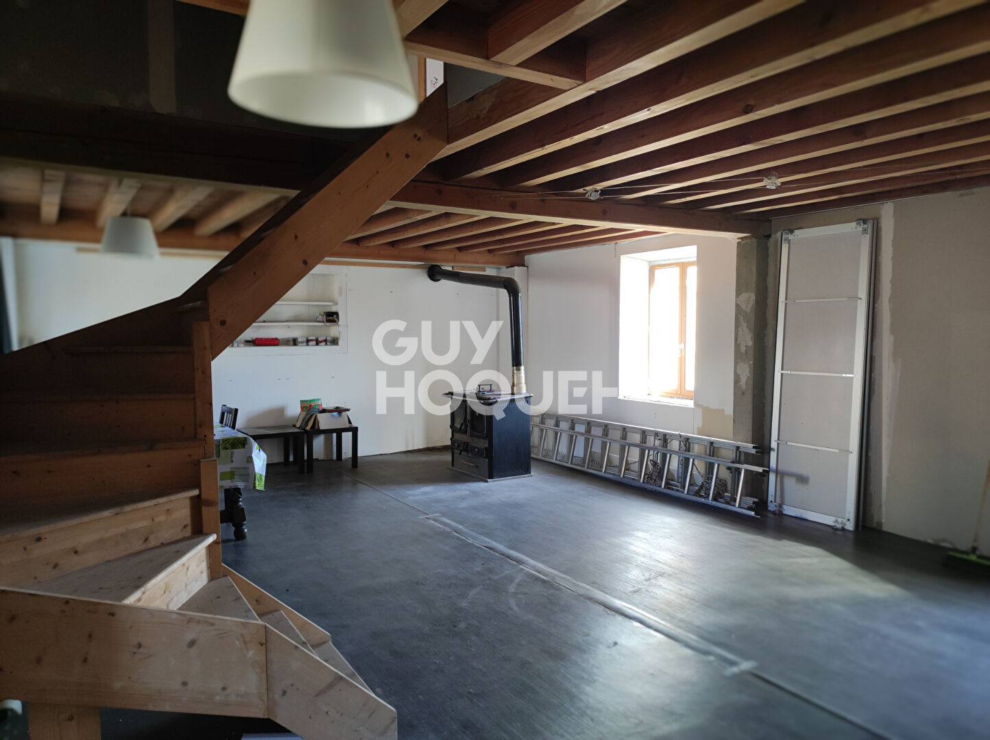 Charmante maison située à CEZAY de 137 m²