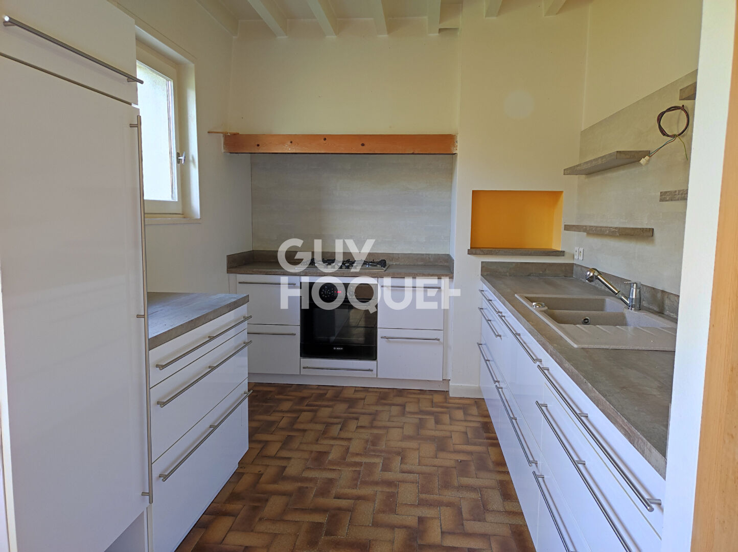 Grande Maison de 165 m² en vente à MARCILLY LE CHATEL