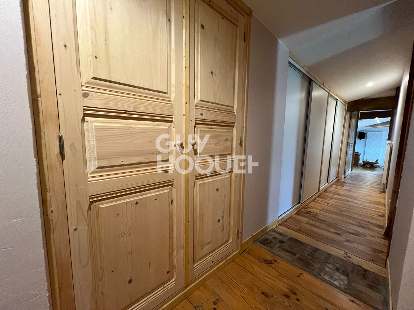 Maison 7 pièce(s) 255 m2