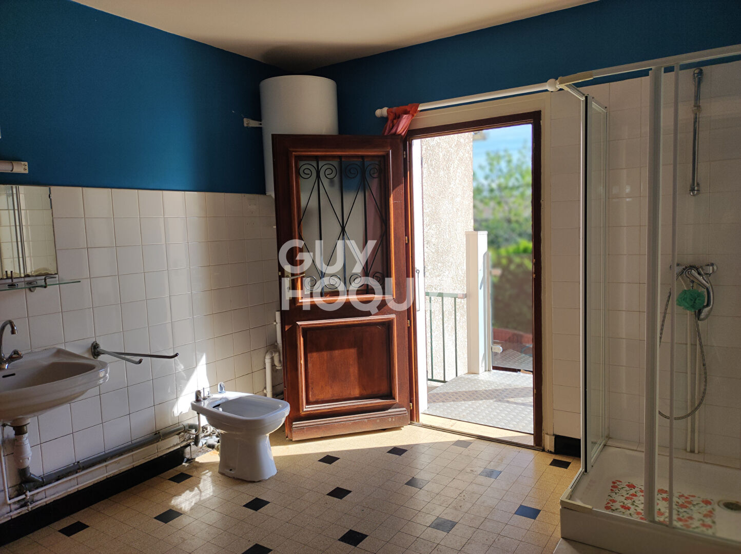 Maison à rénover à Cezay de 77 m2 avec dépendances