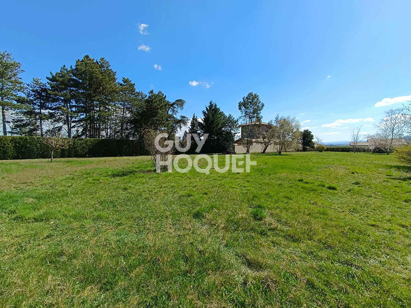 Maison de 85 m2 et dépendances avec 5000m² de Terrain constructible divisible