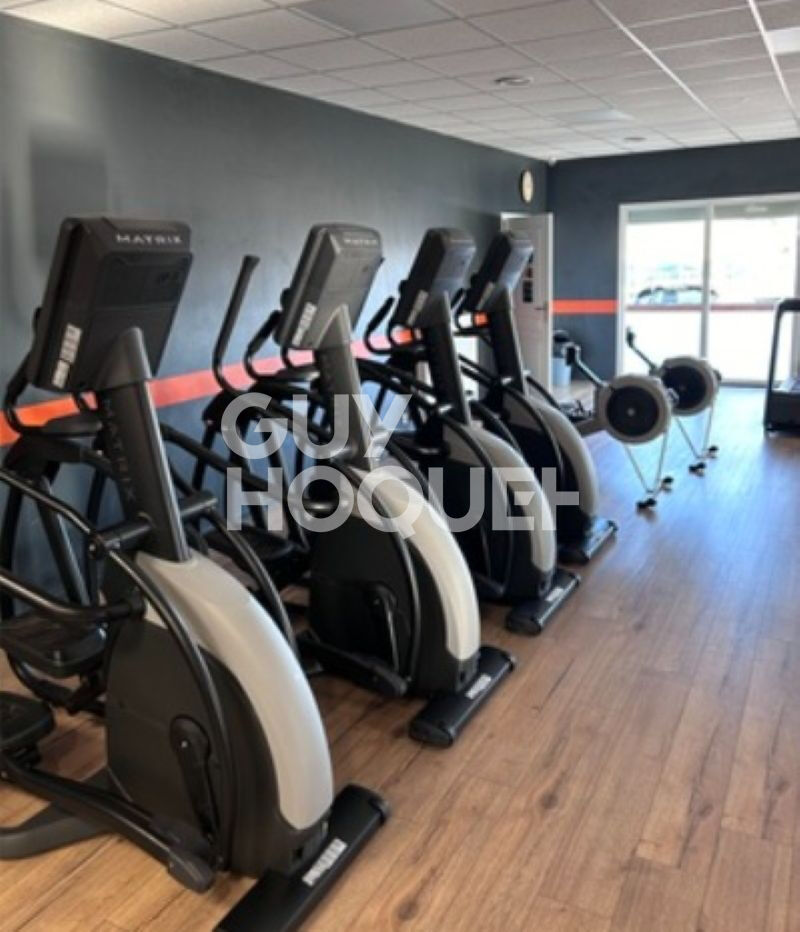 Local commercial  situé à Feurs de 490 m2