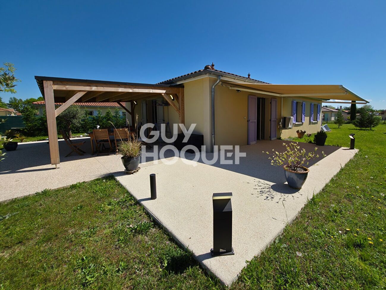 Maison de plain-pied PMR, rénovée, résidence sécurisée à MONTVERDUN