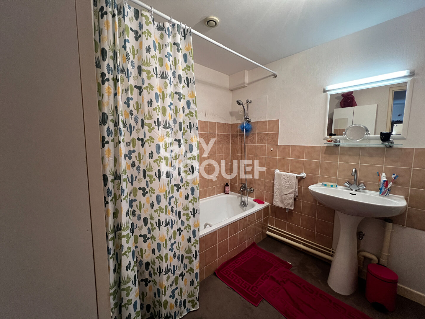 EN EXCLUSIVITÉ : Le compromis parfait entre ville et campagne à Civens !