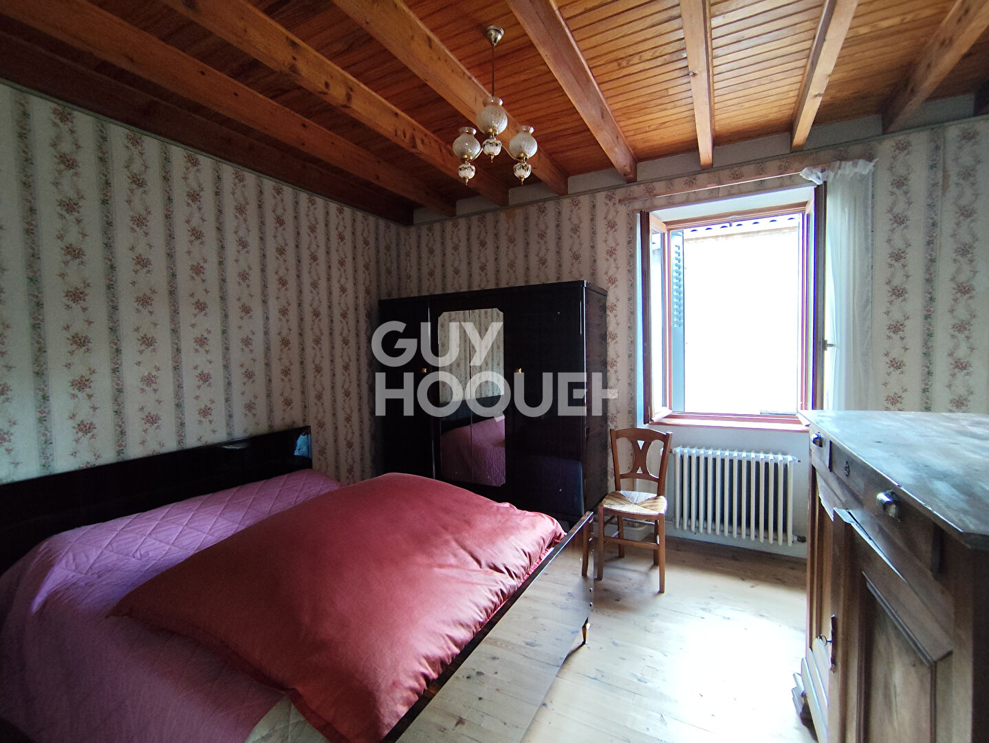 Belle Maison en pierre située à Cervières