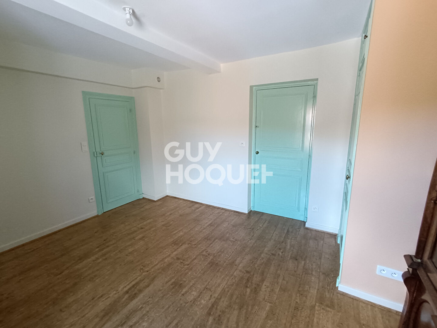 Immeuble de rapport avec 5 logements et un potentiel supplémentaire.