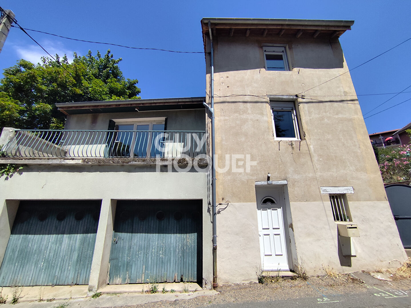 Maison de ville située à Boen Sur Lignon de115 m2 avec terrain