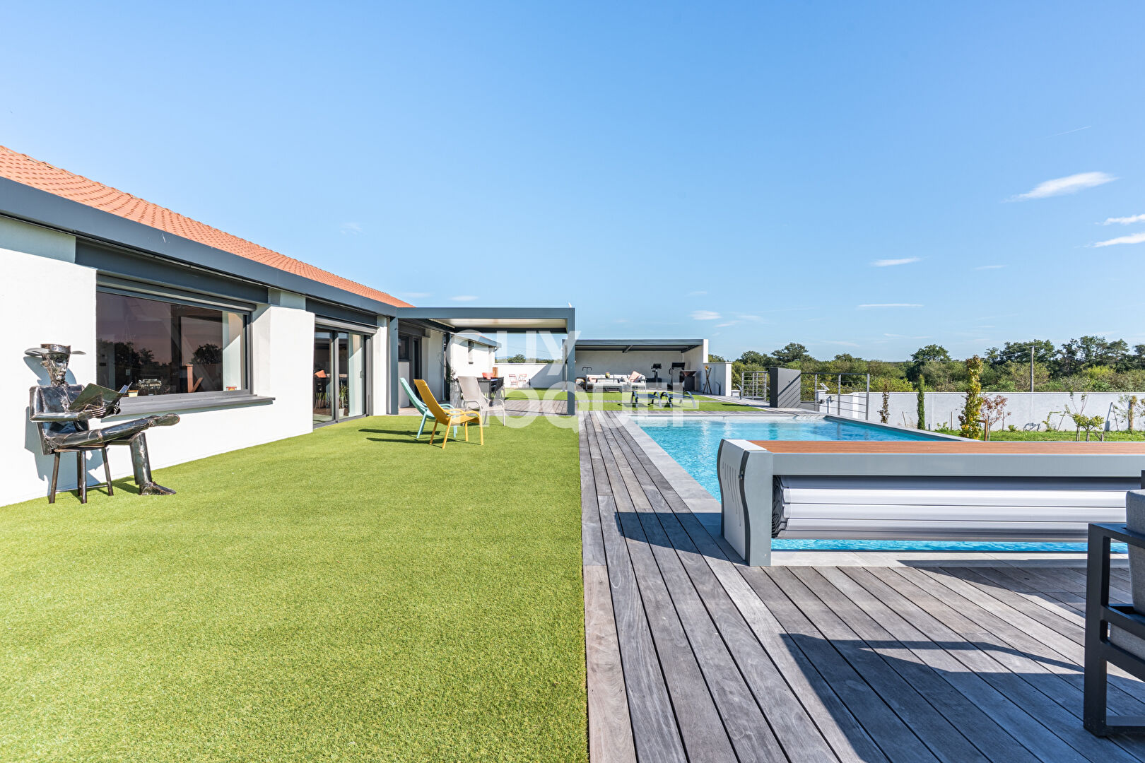 Maison d'exception avec volumes généreux- Plaine du Forez