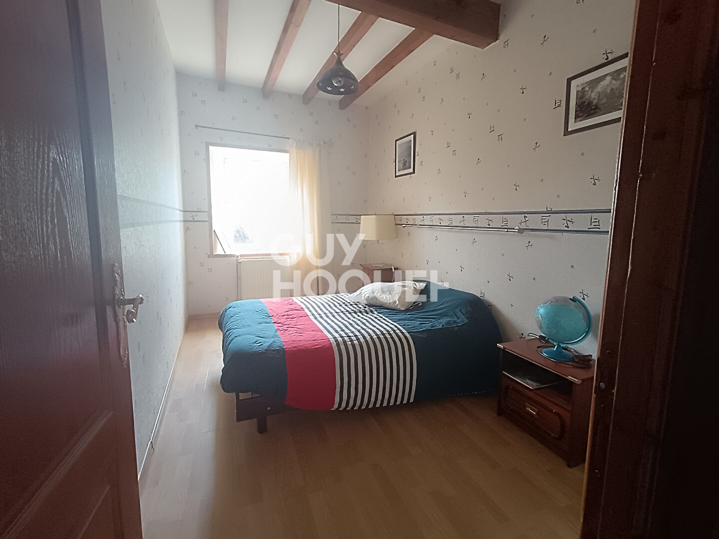 Maison Essertines En Donzy 10 pièce(s) 235 m2