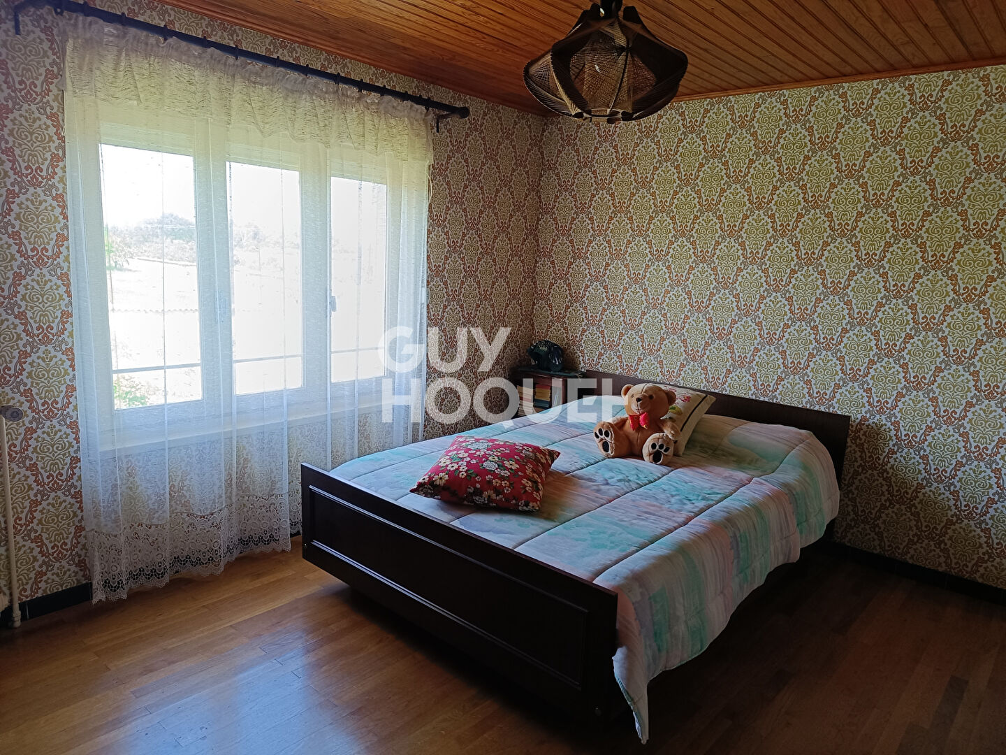 Maison 4 chambres sur 8980 m² de terrain clos - idéale chevaux