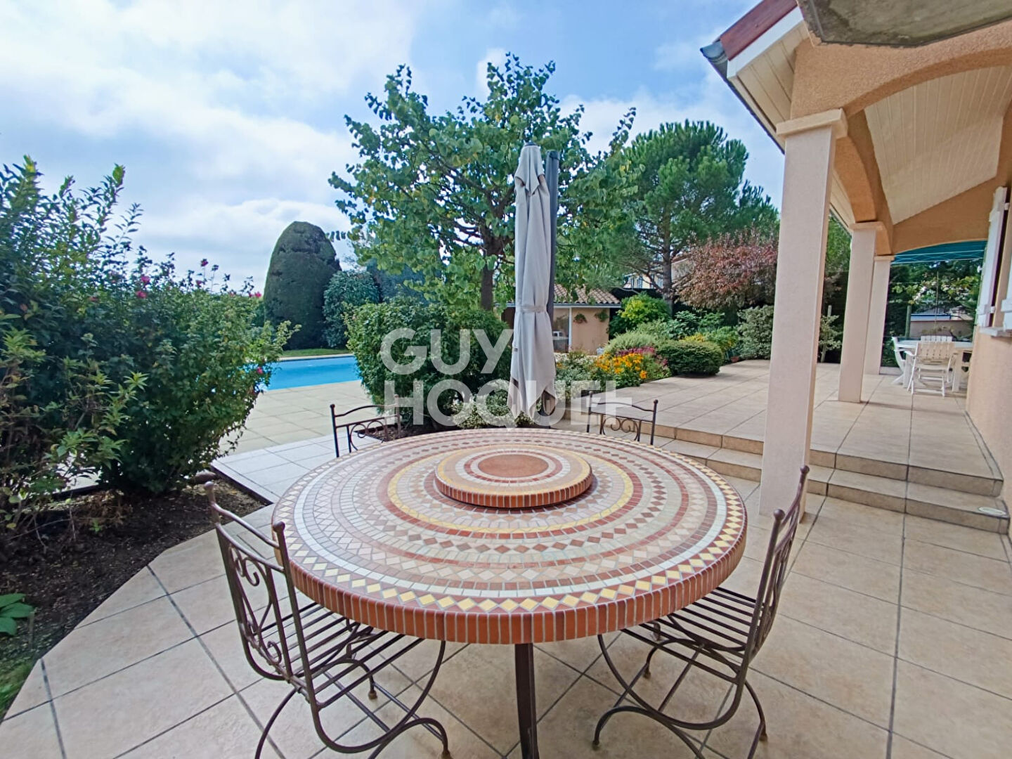 Maison  7 pièce(s) 171.50 m2