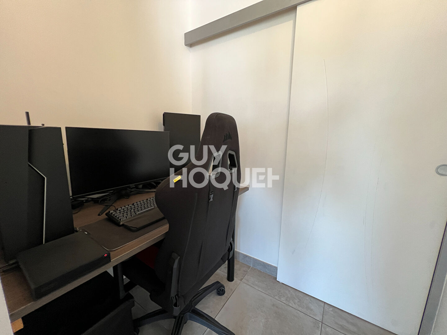 À VENDRE EN EXCLUSIVITÉ MAISON DE PLAIN-PIED AVEC VUE INCROYABLE SUR LES MONTS DU FOREZ