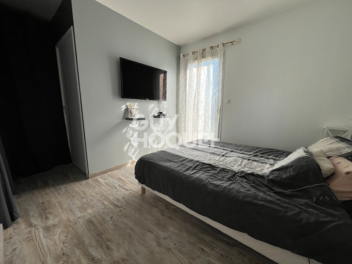 À VENDRE EN EXCLUSIVITÉ MAISON DE PLAIN-PIED AVEC VUE INCROYABLE SUR LES MONTS DU FOREZ